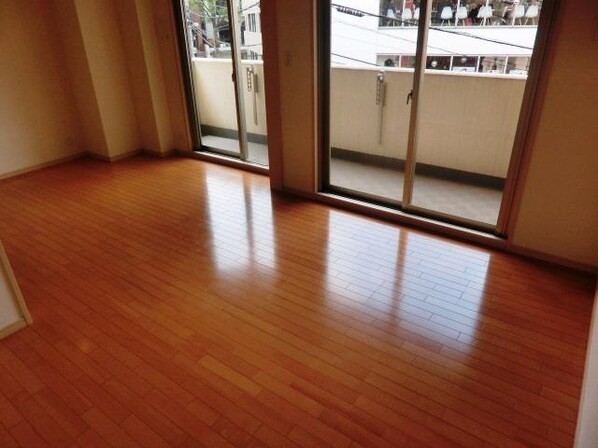 パークアクシス明治神宮前の物件内観写真